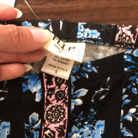 Pants - Picture 2 of 4